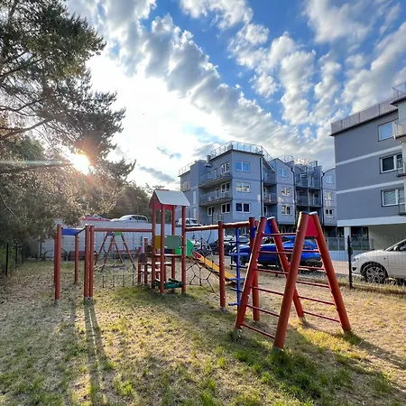 Aston Debina Debina (Ustka)