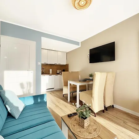 Aston Debina דירה *